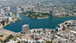 lake merritt oakland 768x432 1.webp